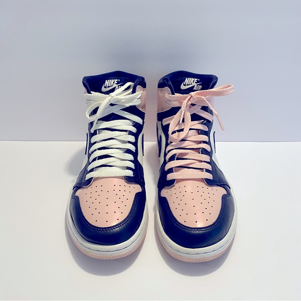 Air Jordan 1 Retro Hi OG Bubblegum
Women size 10 Pink Blue Nike Shoes